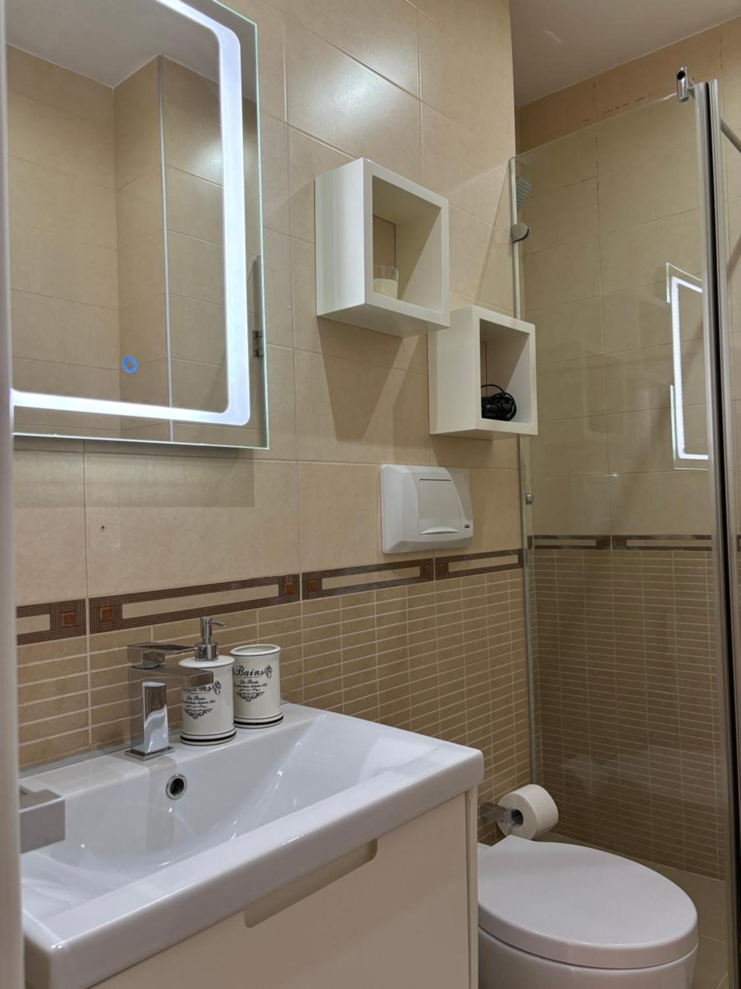 Tam Serviced 2Bdr Apartment City Center No6 Tirana Exterior photo