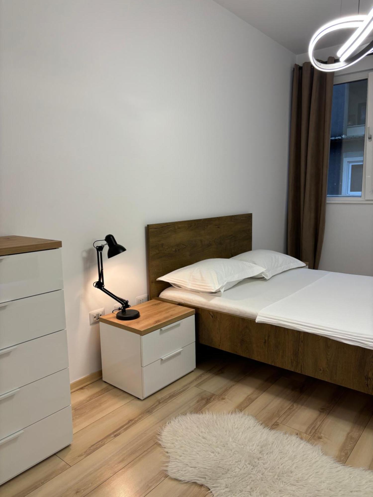 Tam Serviced 2Bdr Apartment City Center No6 Tirana Exterior photo