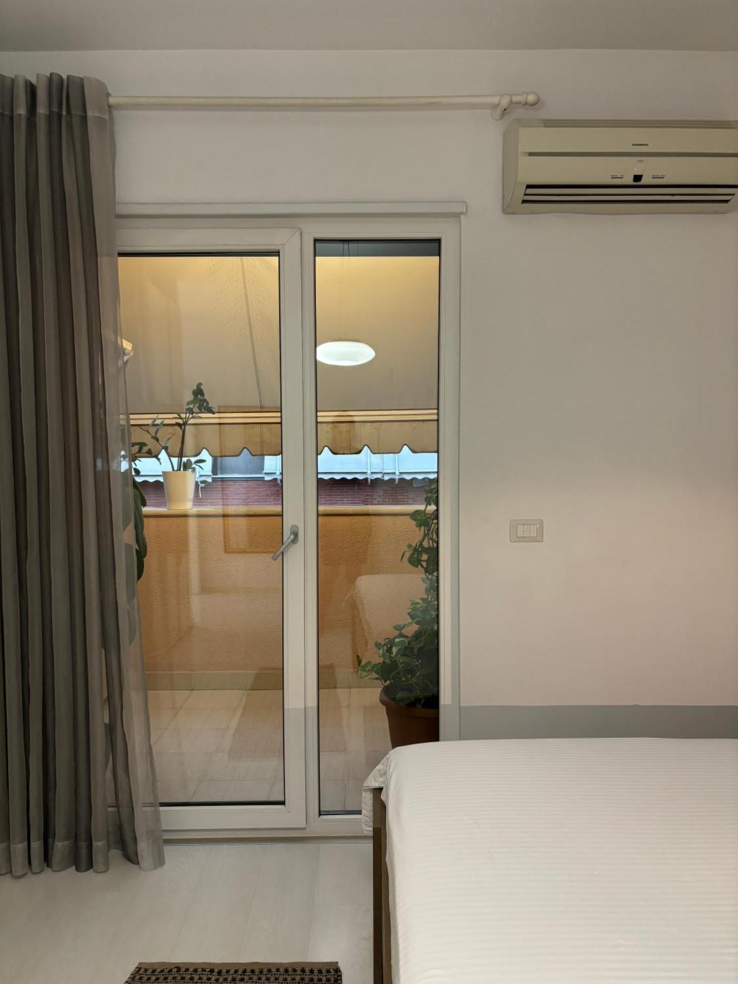 Tam Serviced 2Bdr Apartment City Center No6 Tirana Exterior photo