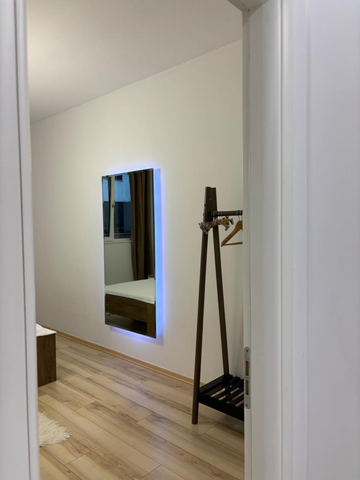 Tam Serviced 2Bdr Apartment City Center No6 Tirana Exterior photo