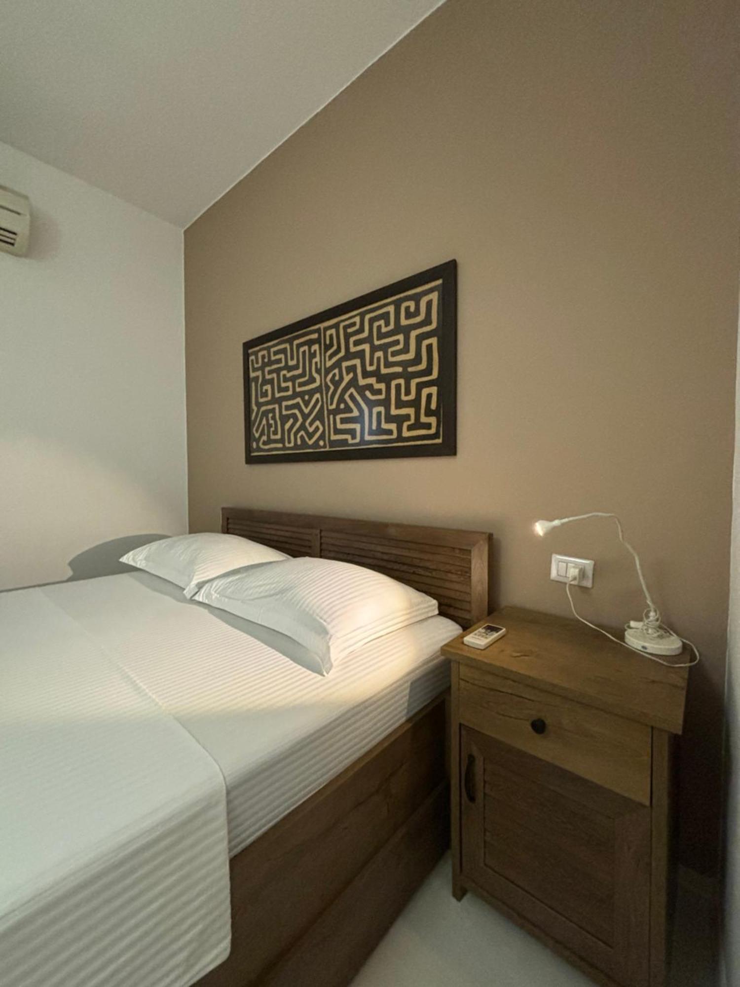 Tam Serviced 2Bdr Apartment City Center No6 Tirana Exterior photo